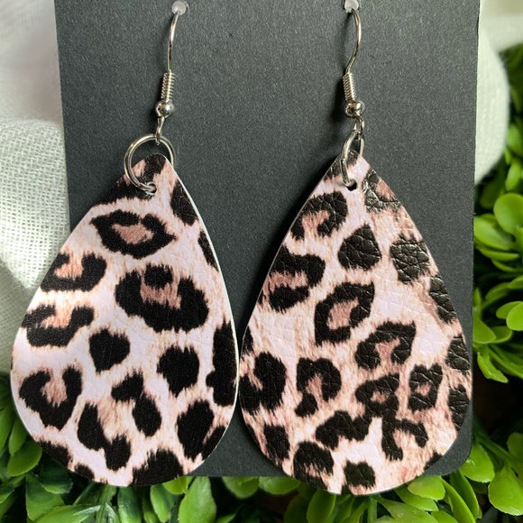 Faux Leather Leopard Water Drop Earrings - Picture 2 of 2